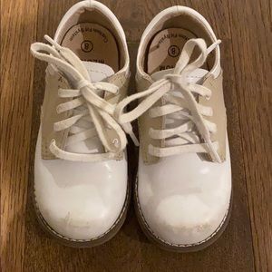 Footmates saddle shoes toddler boy tan and white